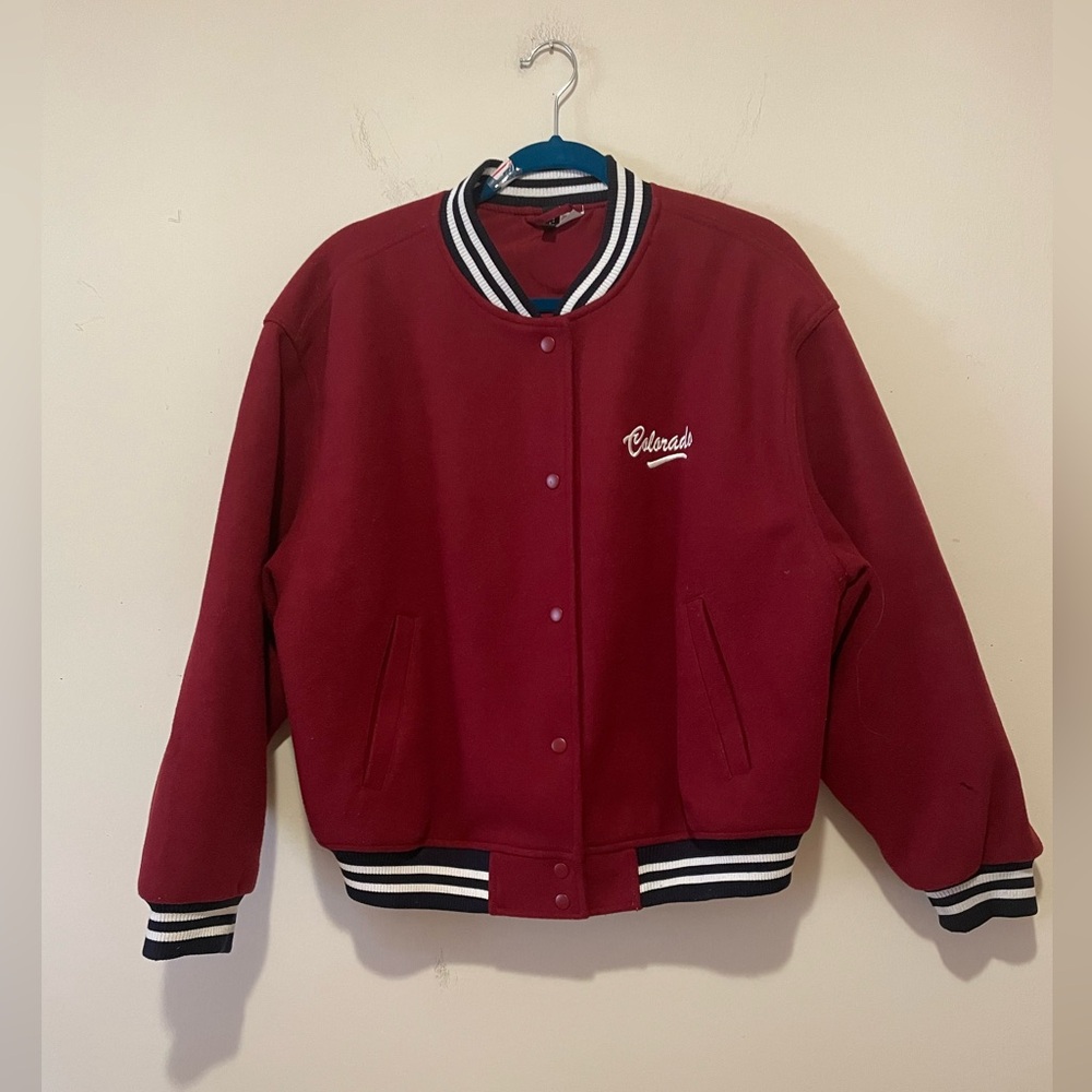 Divided H&M Bomber Varsity Red/Navy Trim Woman’s Jacket. Colorado Motif. Size L.